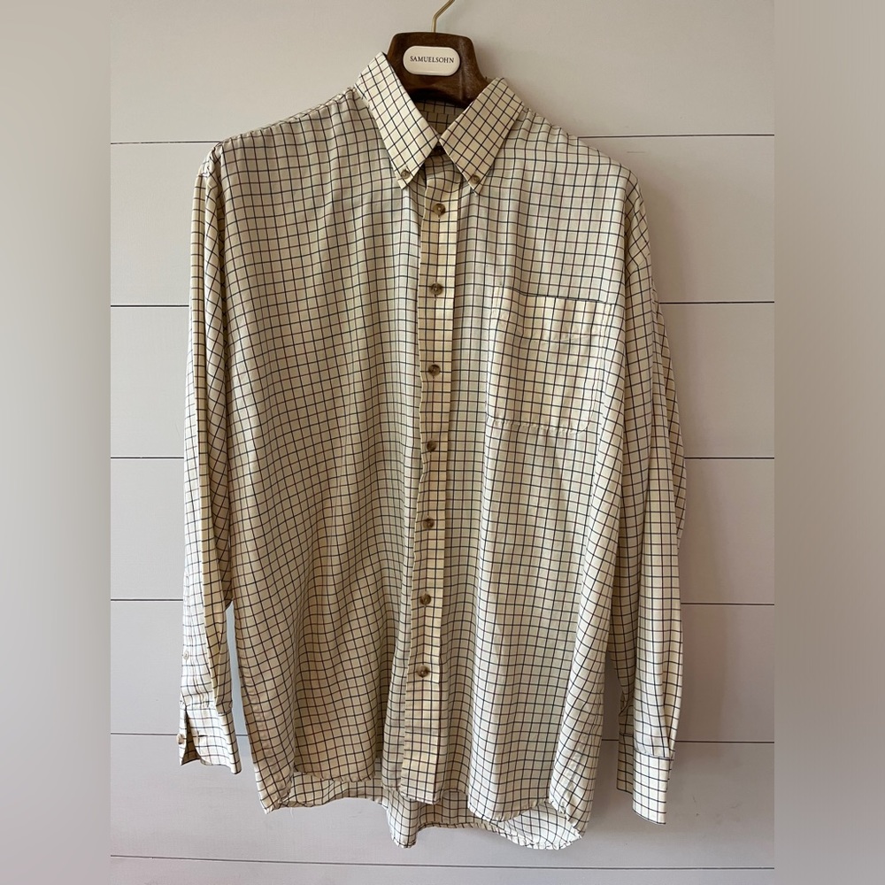 Pale yellow, navy, red Men’s button down. Large.
